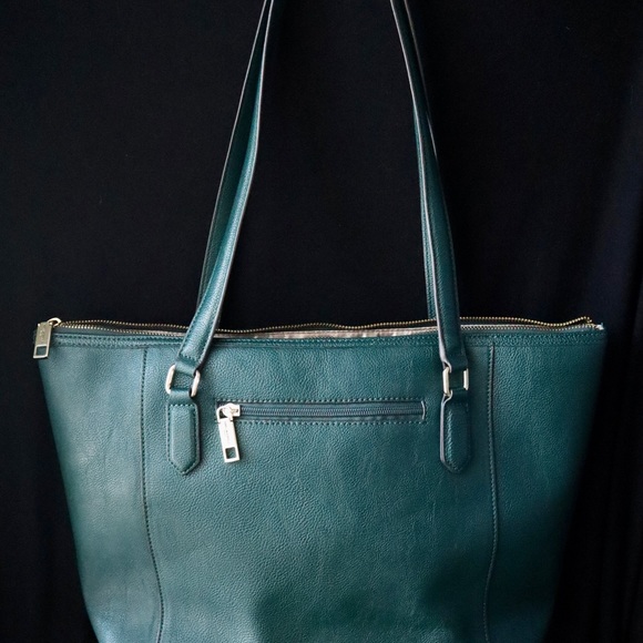 Karl Lagerfeld Emerald Shoulder Bag - Picture 6 of 10